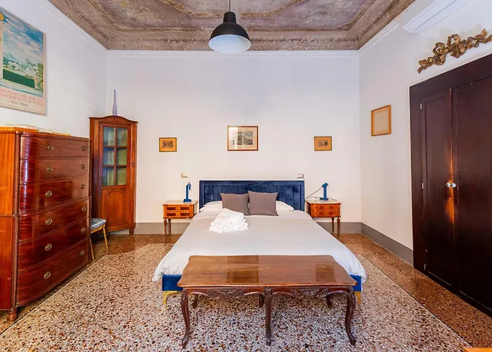 Interno 6 -residenza Romana Par Famiglie E Amici * Roma